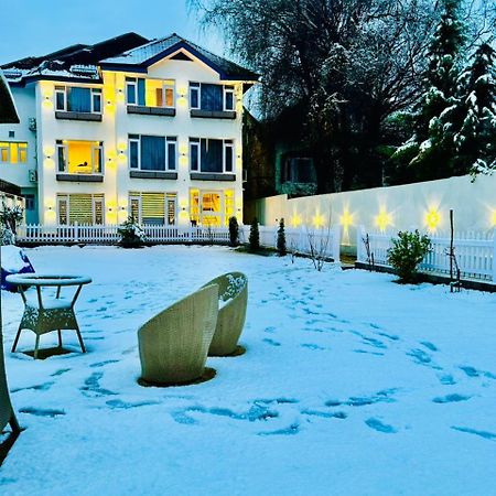 De Elaaf The Luxury Stay Srīnagar Exterior foto
