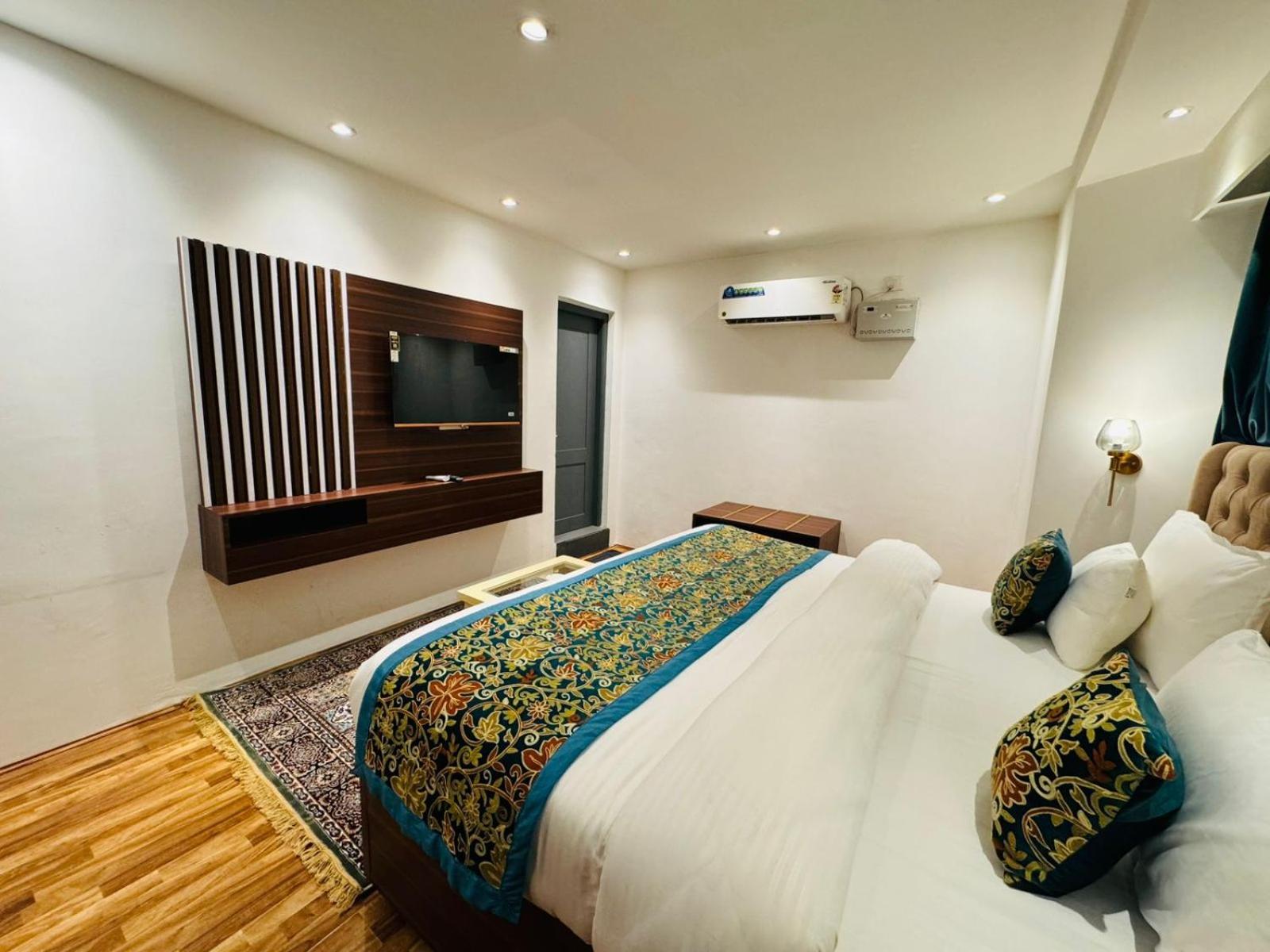 De Elaaf The Luxury Stay Srīnagar Exterior foto