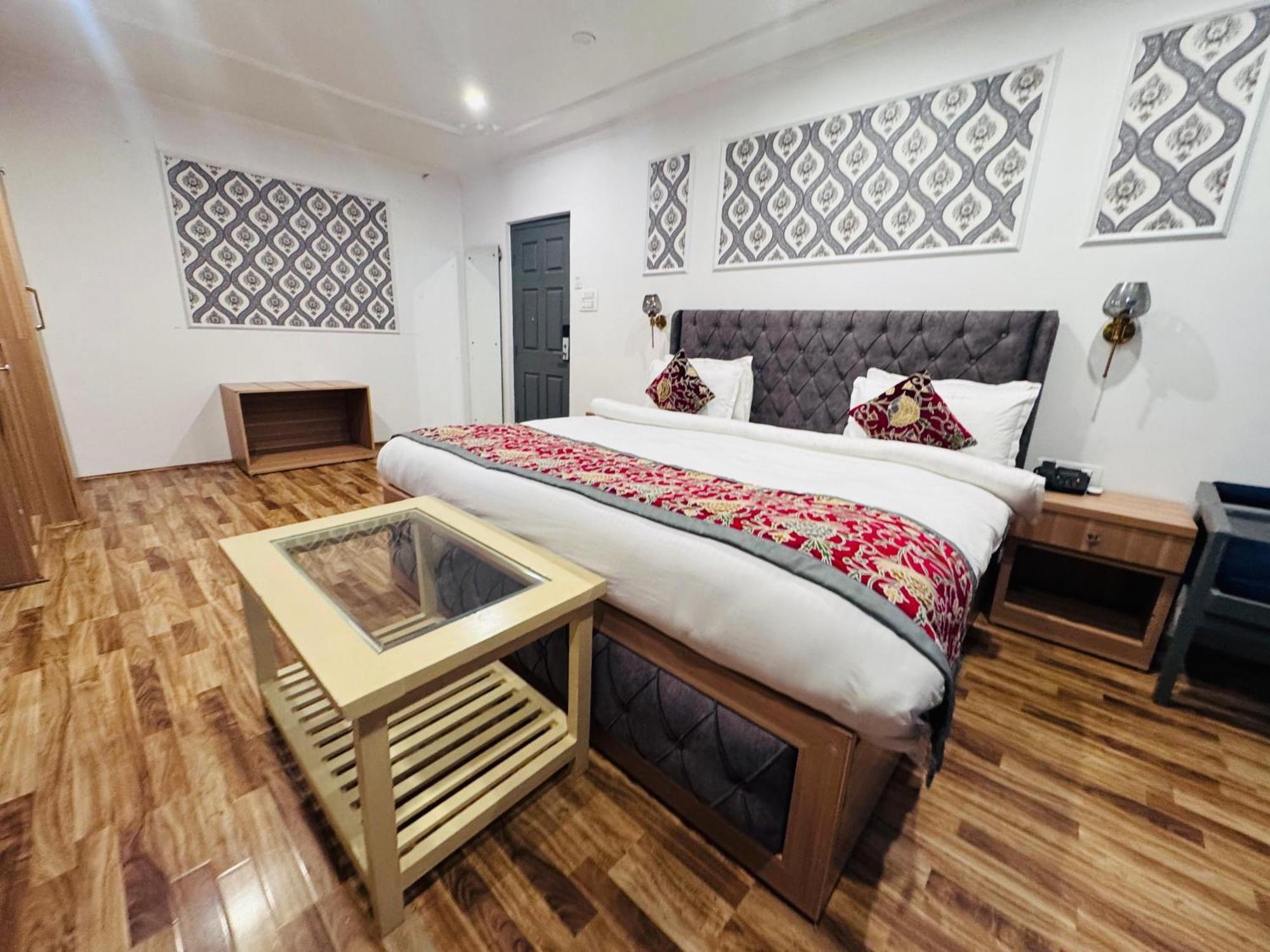 De Elaaf The Luxury Stay Srīnagar Exterior foto